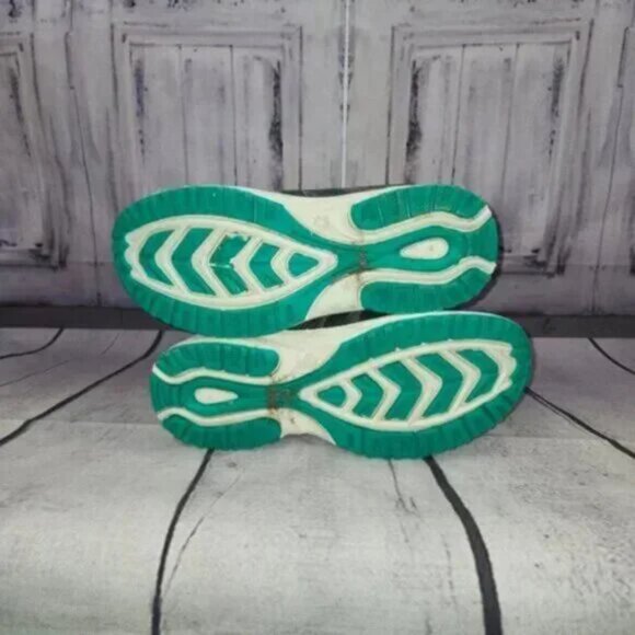 Freedom Fit Zone Grey Sneakers - Picture 6 of 8